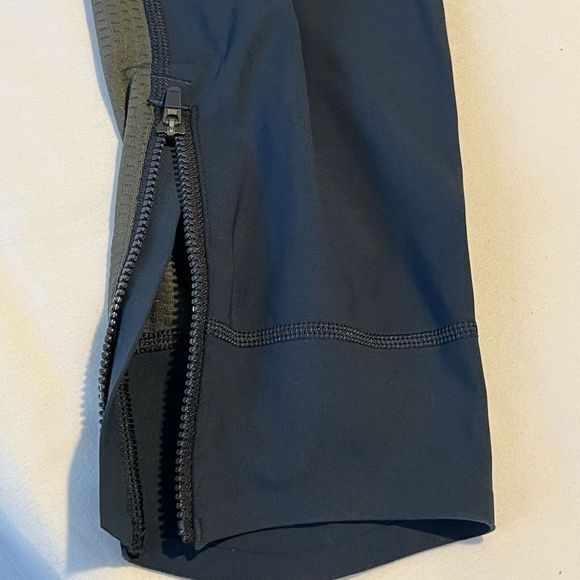 Athleta x Allyson Felix Leggings Blue/Gray Cropped Size L Activewear Gym Train - Picture 14 of 15